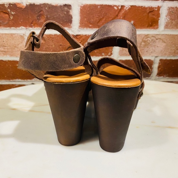 Mila Paoli Italian Distressed Brown Leather Crazy Horse Sandals SZ EU 39 US 8.5 - Picture 4 of 9